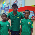 Les Lions U14 de tennis en route pour le Caire